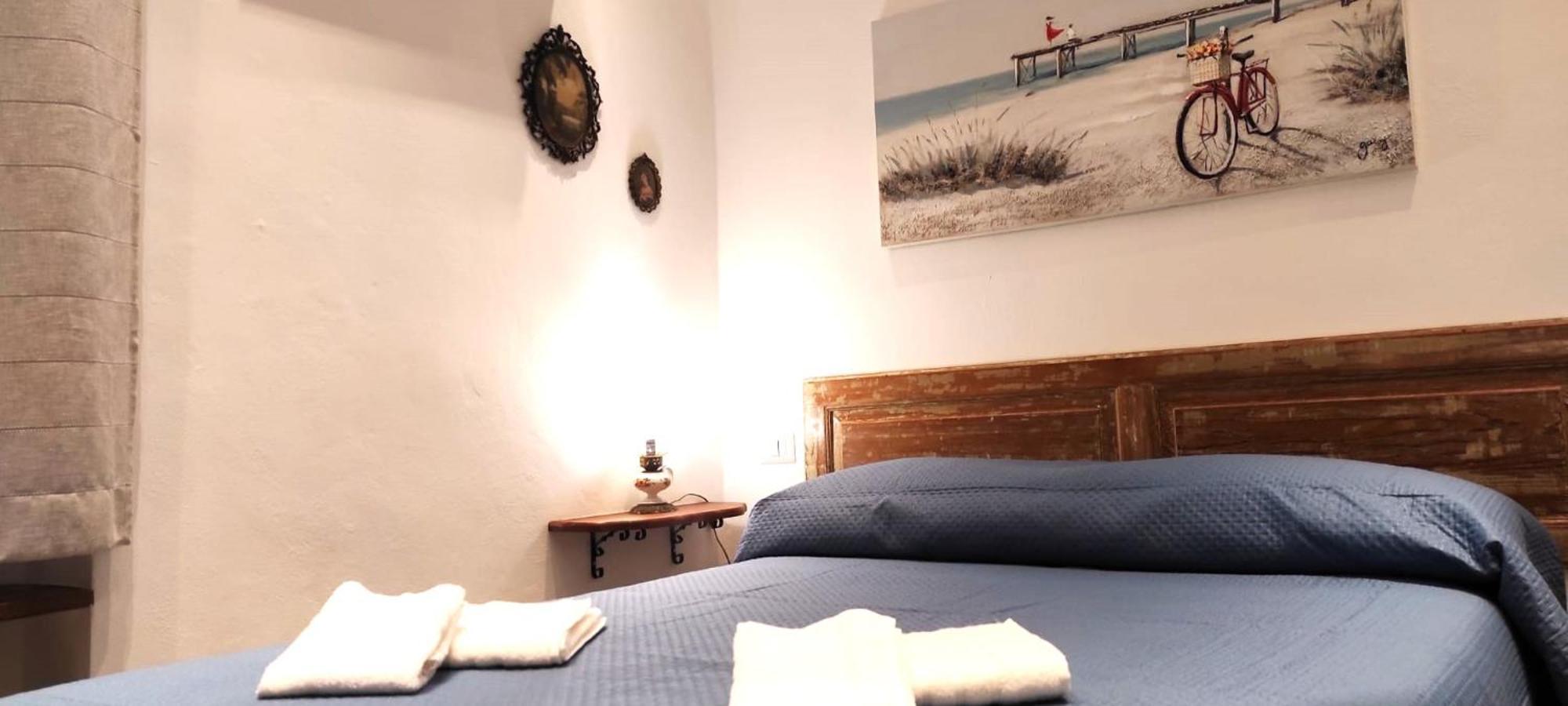 La Follia Dell'Architetto Villa Bari Exteriör bild